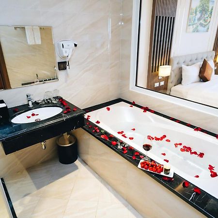 Manh Quan Luxury Hotel Vinh Yen Buitenkant foto